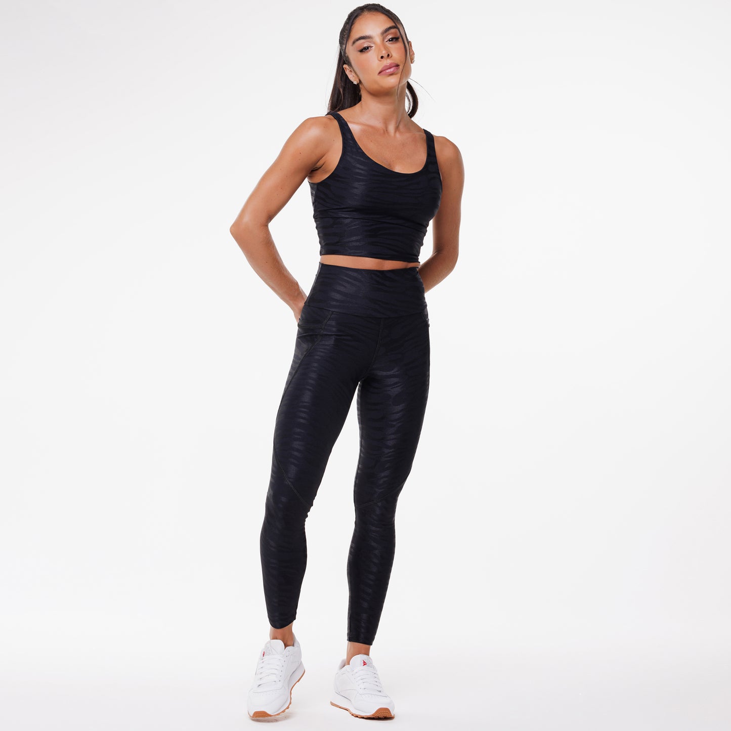 Chic Tiger Print Crop Top AsiaFit